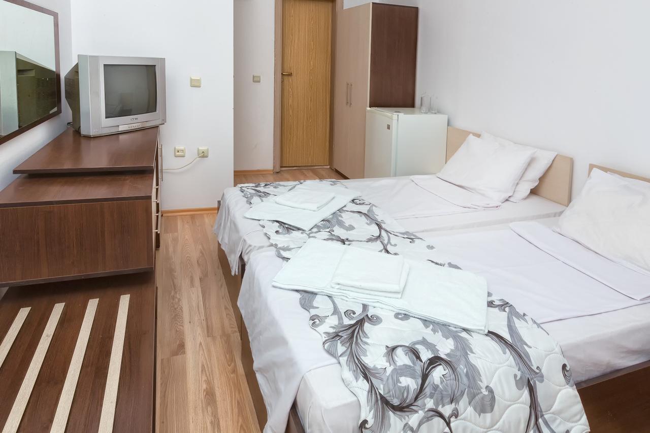 Stayinn Rainbow Houses Beachfront By Asteri Hotels Napospart Kültér fotó