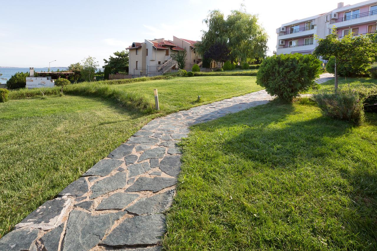 Stayinn Rainbow Houses Beachfront By Asteri Hotels Napospart Kültér fotó